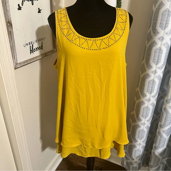 Bright yellow sleeveless bedazzled top - Picture 1 of 8